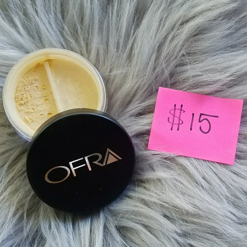 OFRA Banana Powder
